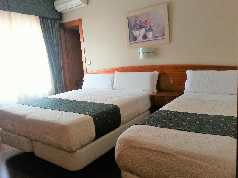 Hotel Alameda Malaga Room photo